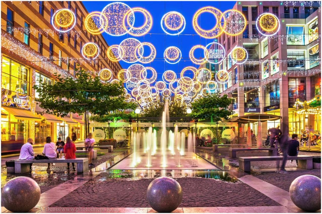Апартаменти На Центральному Кельнському Бульварі Dnepropetrovsk Exterior foto