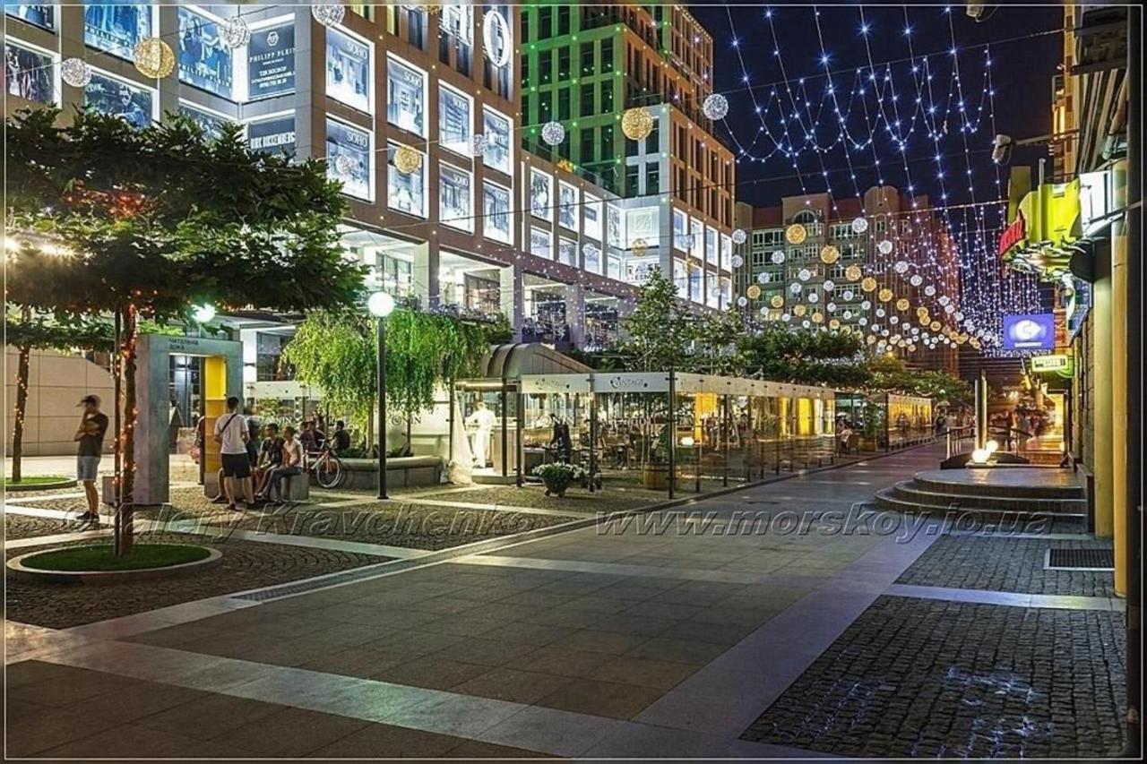 Апартаменти На Центральному Кельнському Бульварі Dnepropetrovsk Exterior foto